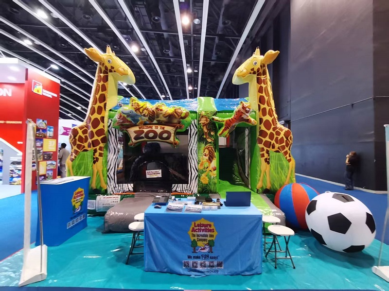 Leisure Activities® চিড়িয়াখানাকে IAAPA EXPO ASIA-তে নিয়ে আসে শো-স্টপিং 4m ইনফ্ল্যাটেবল বাউন্সি ক্যাসেল সহ